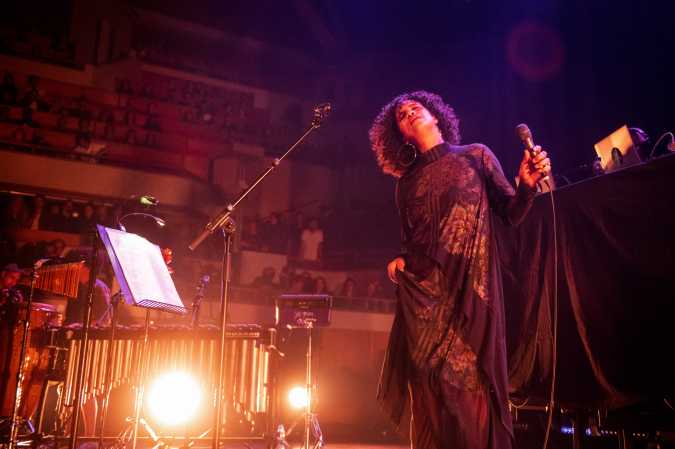  Neneh Cherry live at TivoliVredenburg by Jelmer de Haas